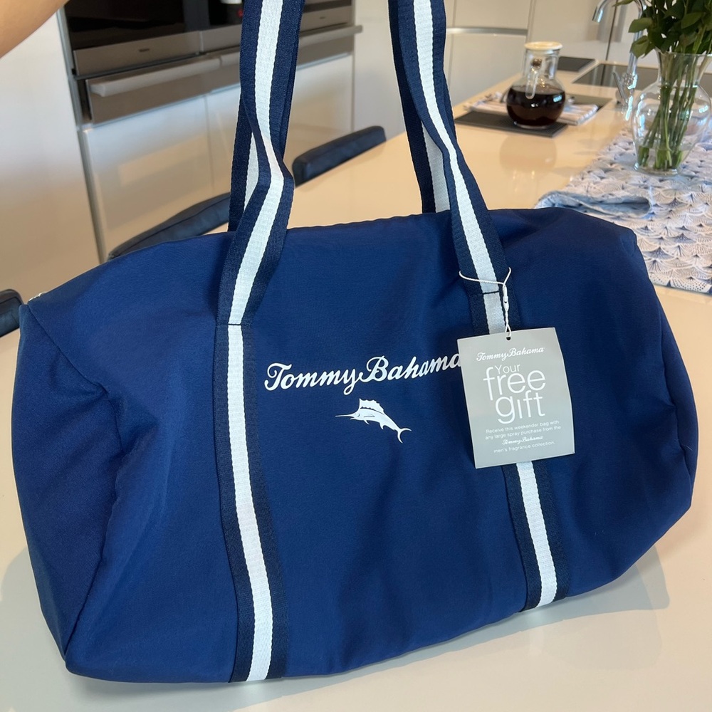 Tommy Bahama Duffel